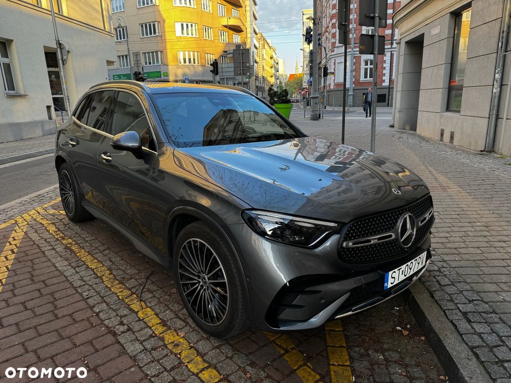 Mercedes-Benz GLC 200 mHEV 4-Matic AMG Line - 1