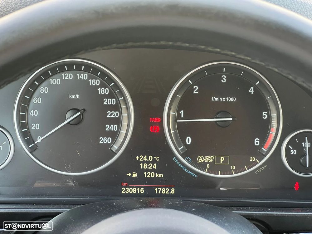 BMW 525 d Auto - 16