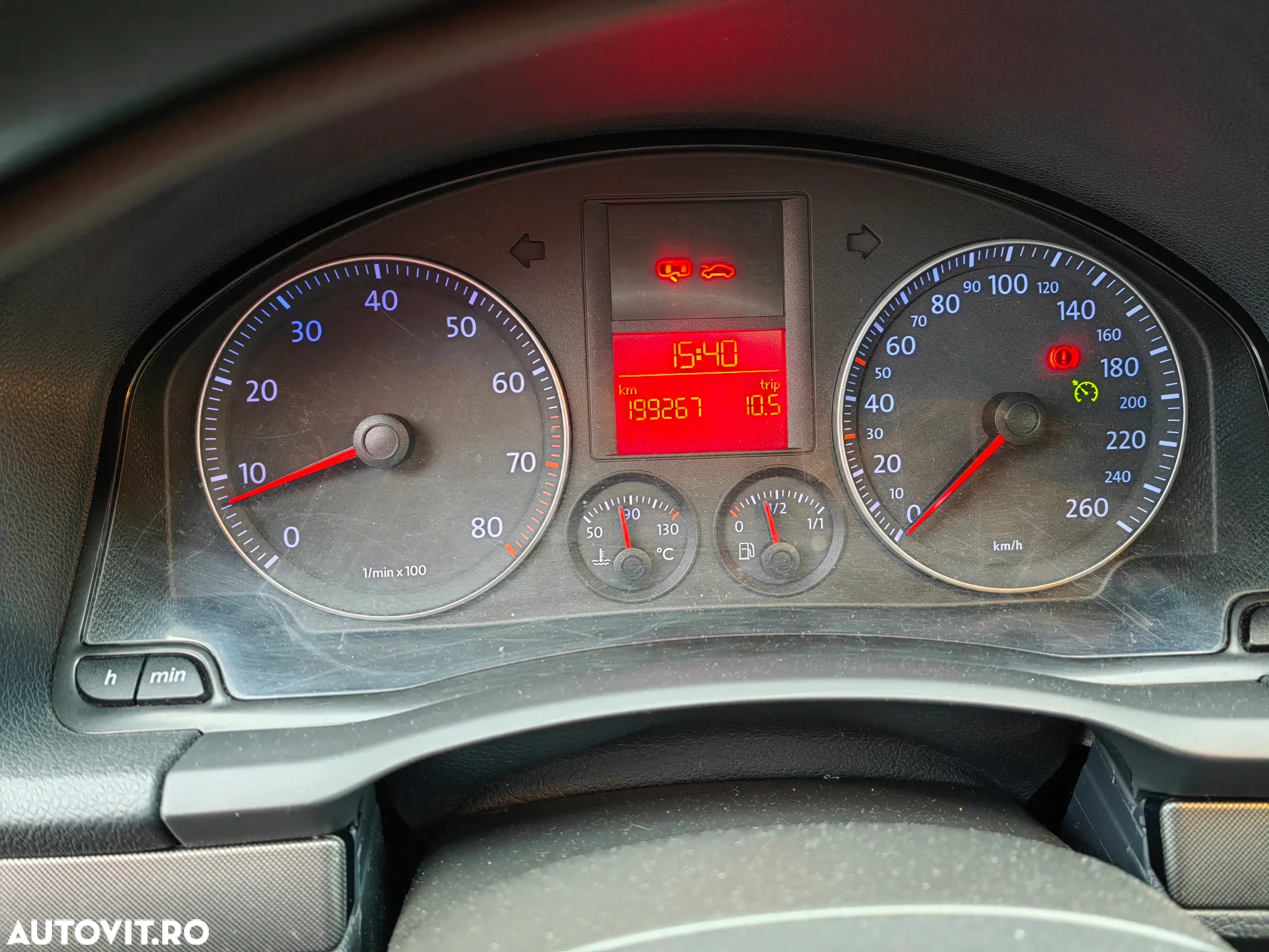 Volkswagen Golf - 5