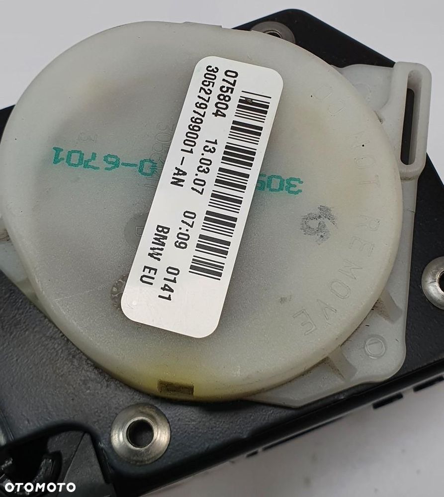 PAS LEWY TYL BMW E90 6975365 3052772 305279700 - 2