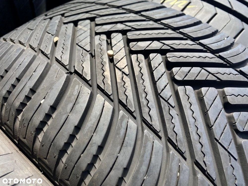 235/55/17 Hankook Kinergy 4S2_7,2mm_4szt_(531) - 5