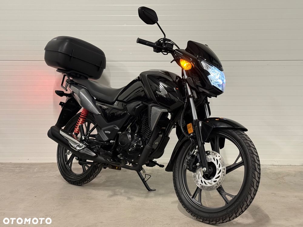 Honda CB - 1