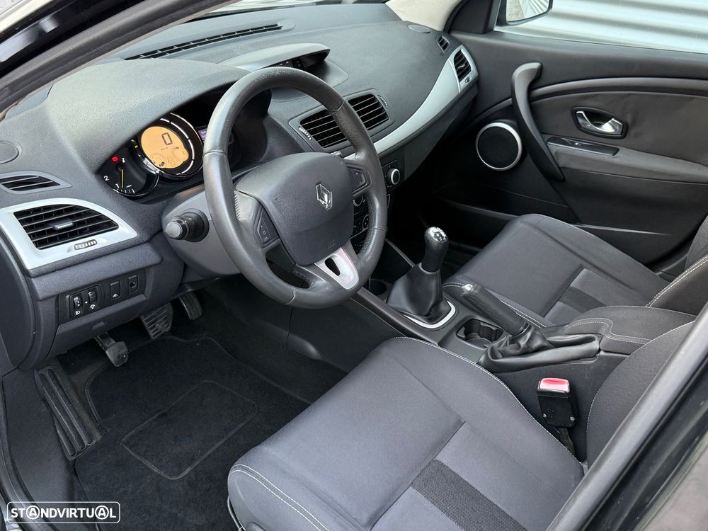 Renault Mégane Sport Tourer 1.5 dCi Dynamique - 7