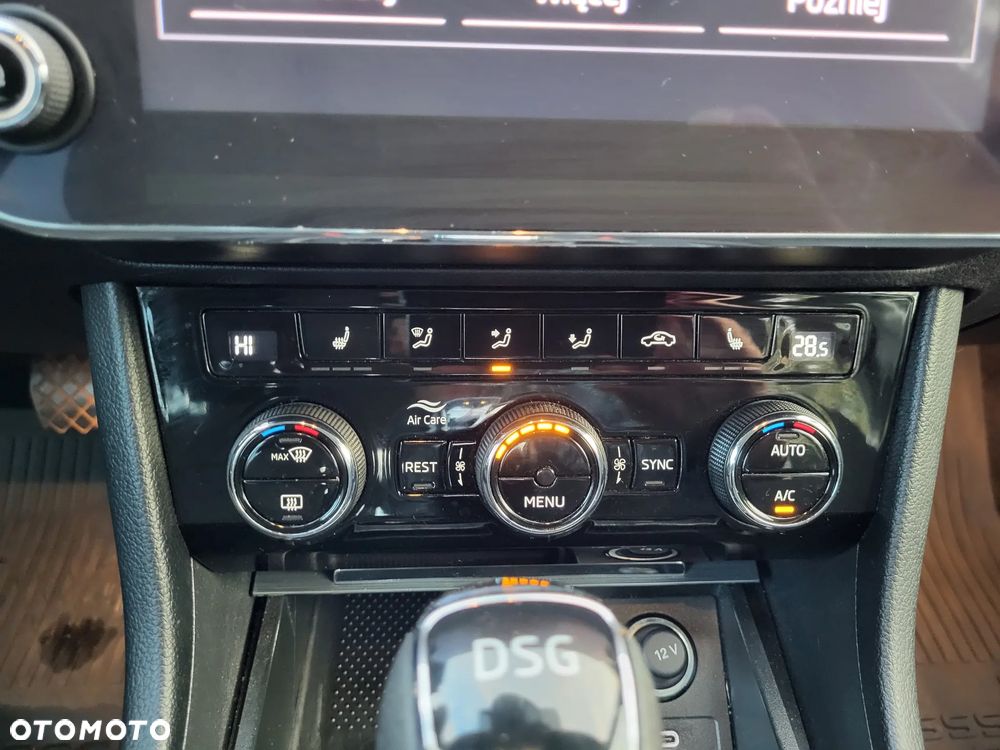Skoda Superb 1.5 TSI Ambition DSG - 30