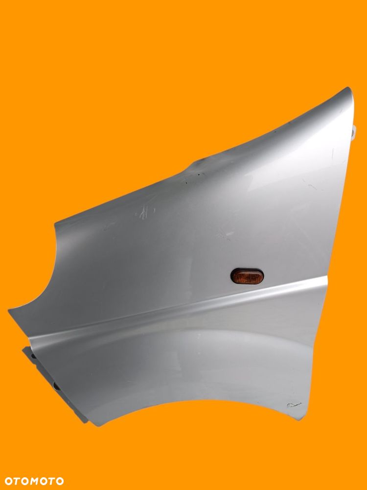 błotnik lewy przód trafic vivaro primastar 01-14 147 cmg64