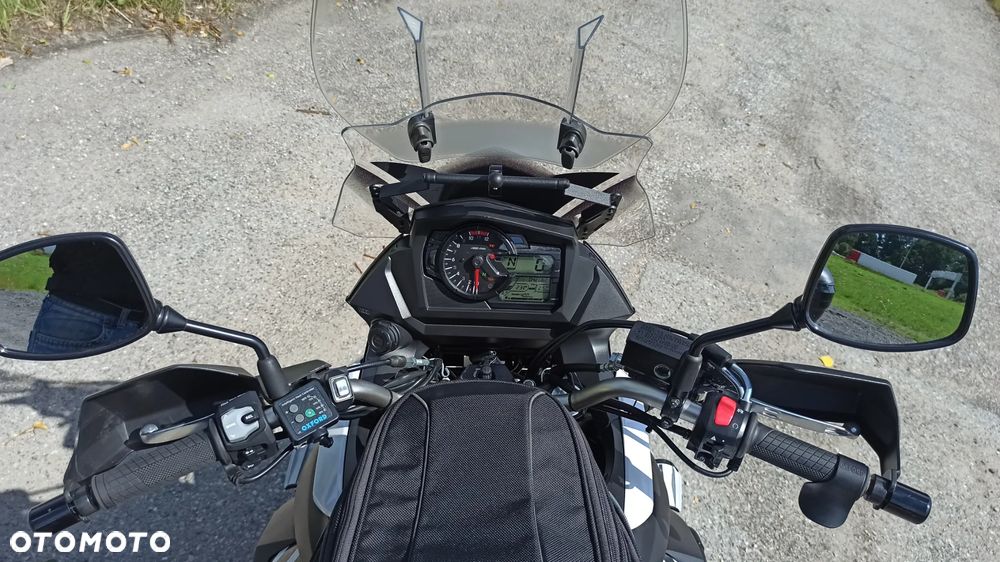 Suzuki V-STROM - 8