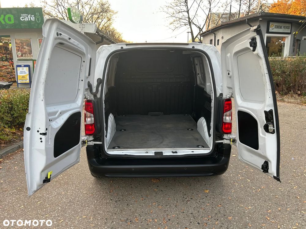 Toyota Proace City - 17