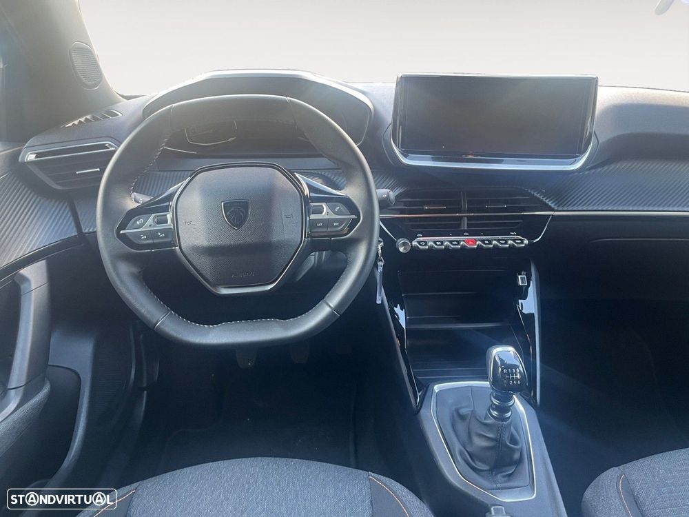 Peugeot 2008 1.2 PureTech Style - 10