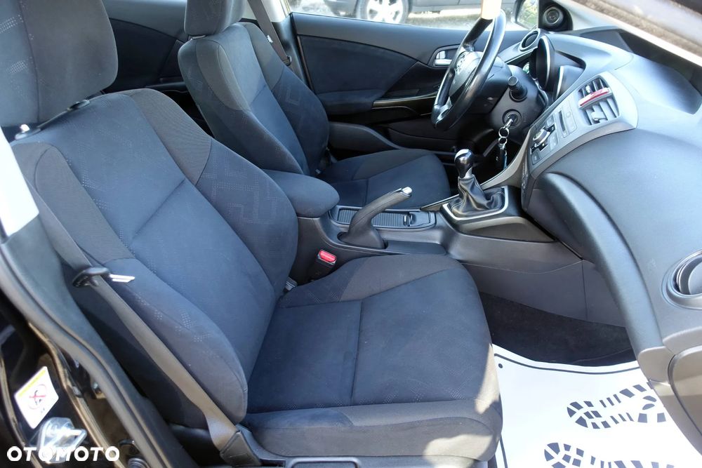 Honda Civic 1.8 i-VTEC Elegance - 12