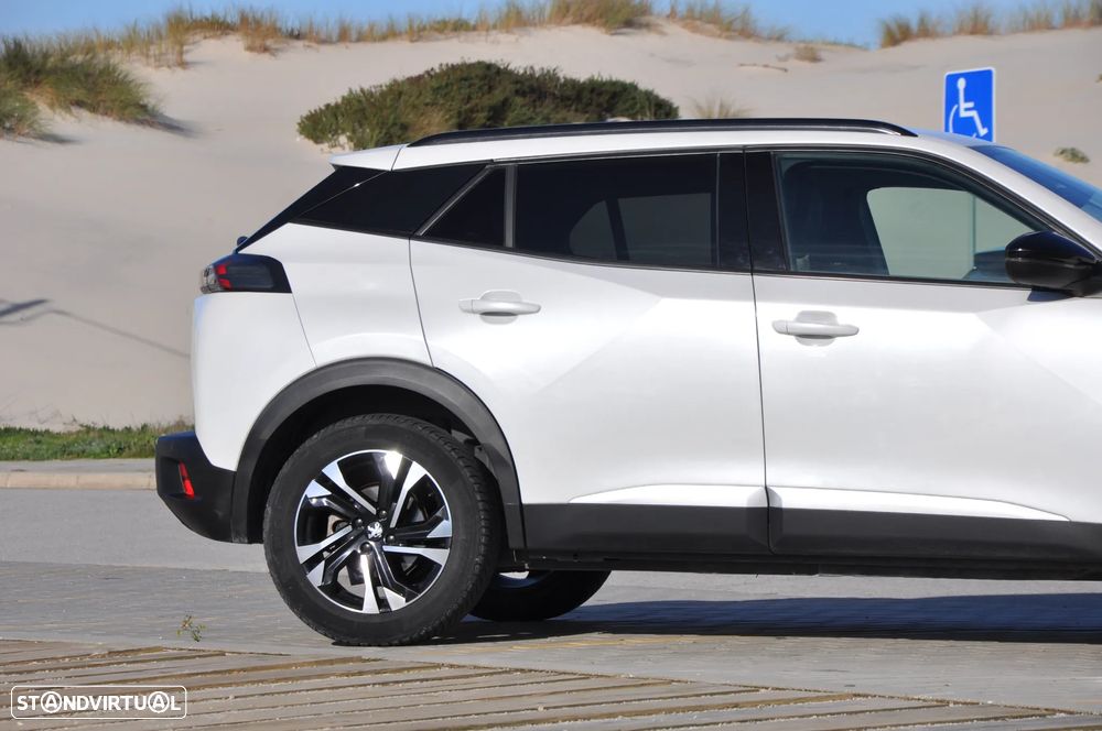 Peugeot e-2008 50 kWh Allure Pack - 18