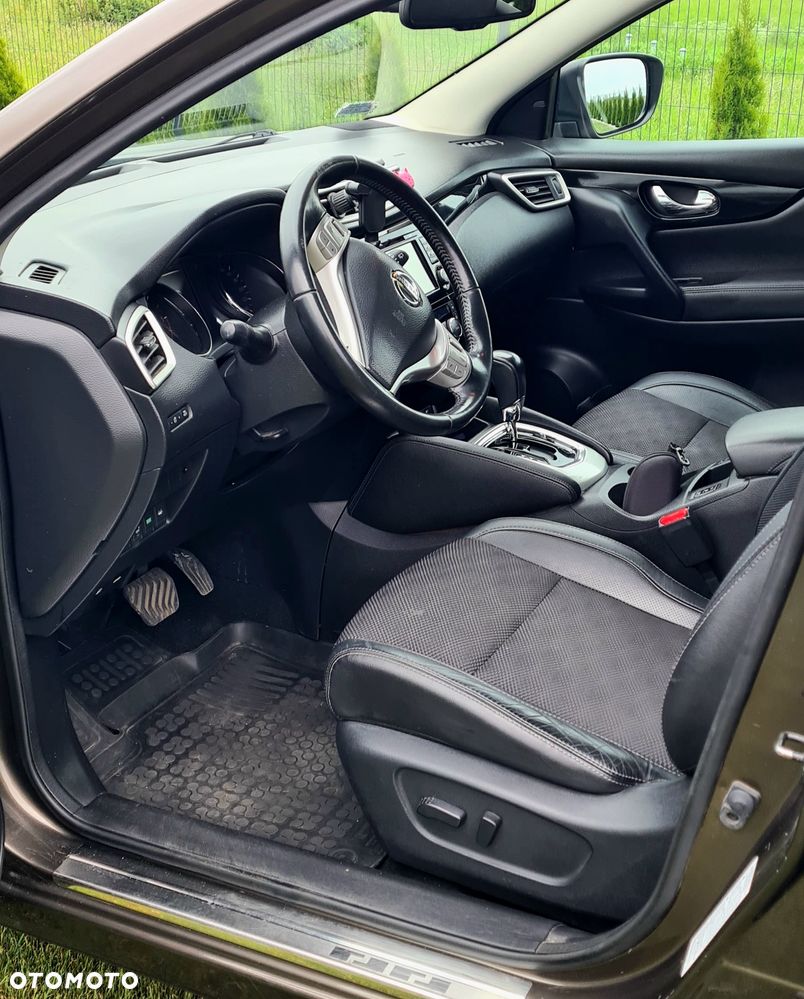 Nissan Qashqai 1.6 DCi Tekna Xtronic - 9