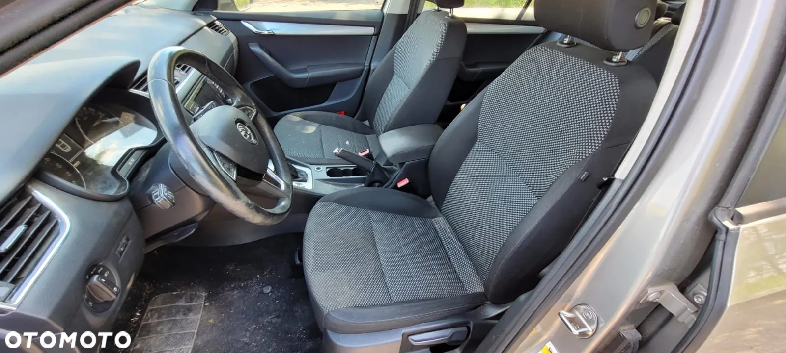 Skoda Octavia 2.0 TDI Edition DSG - 18
