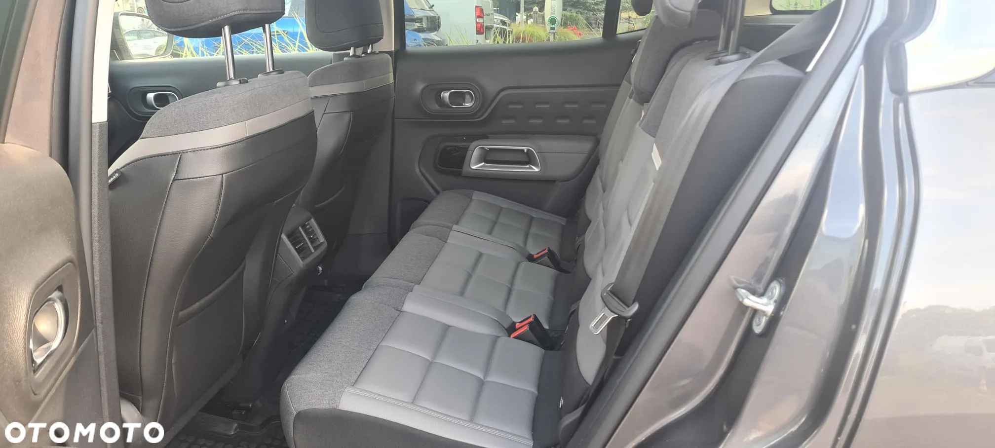 Citroën C5 Aircross 1.6 PureTech Shine EAT8 - 12