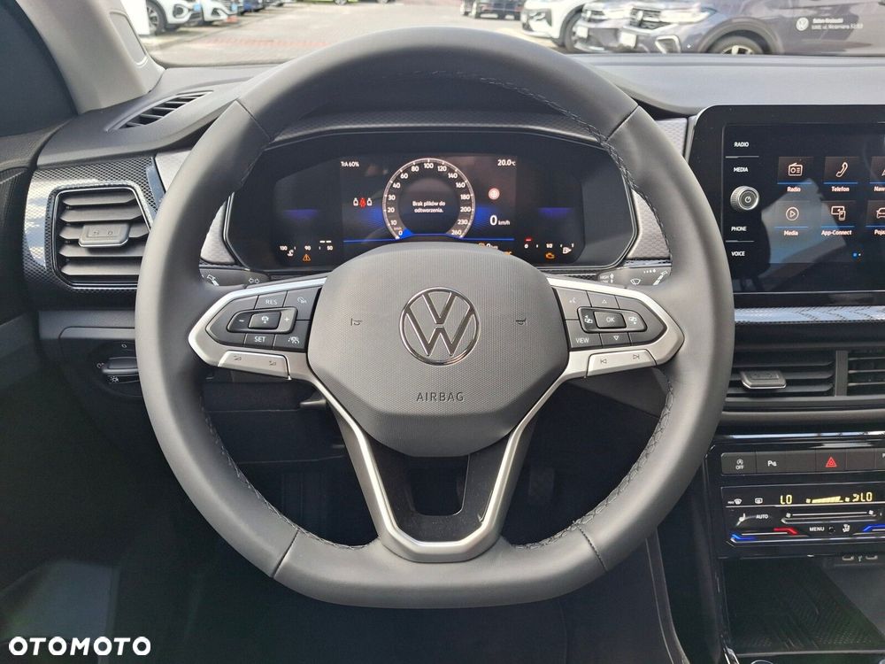 Volkswagen T-Cross - 25