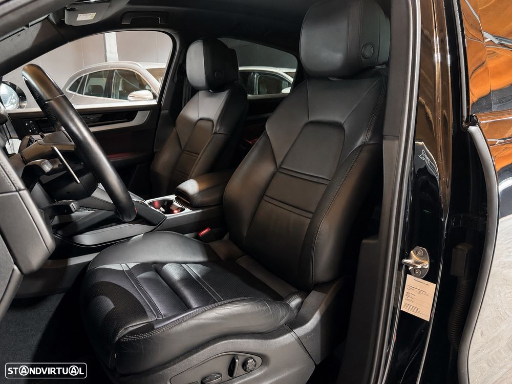 Porsche Cayenne Coupé E-Hybrid Tiptronic S - 14