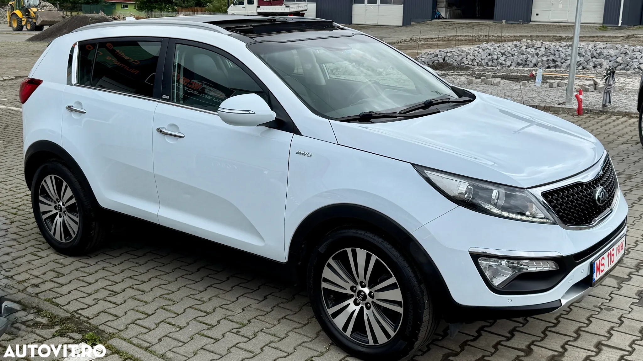 Kia Sportage - 2