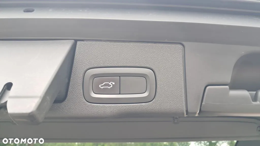 Volvo XC 60 D4 Drive-E Momentum - 34