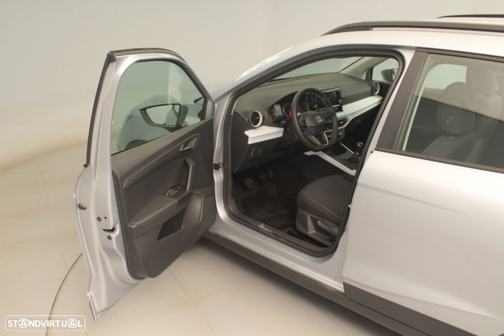 SEAT Arona 1.0 TSI Style - 32