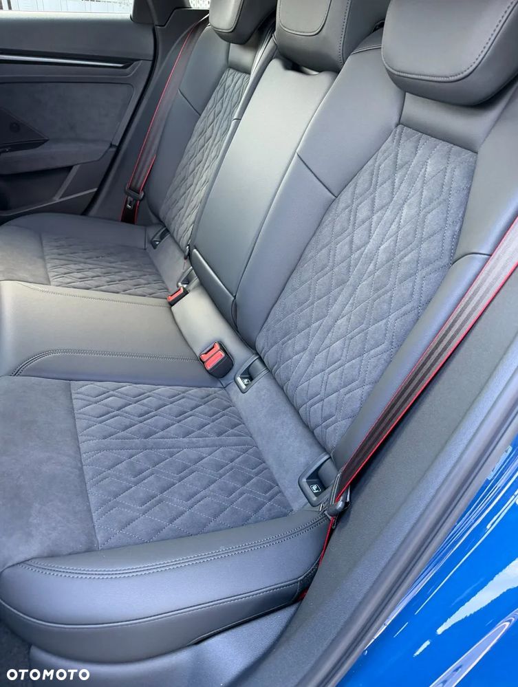 Audi RS3 Limousine - 8
