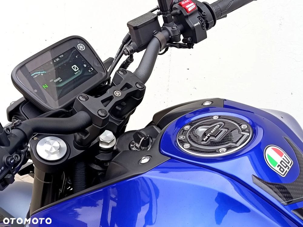 Yamaha MT - 6
