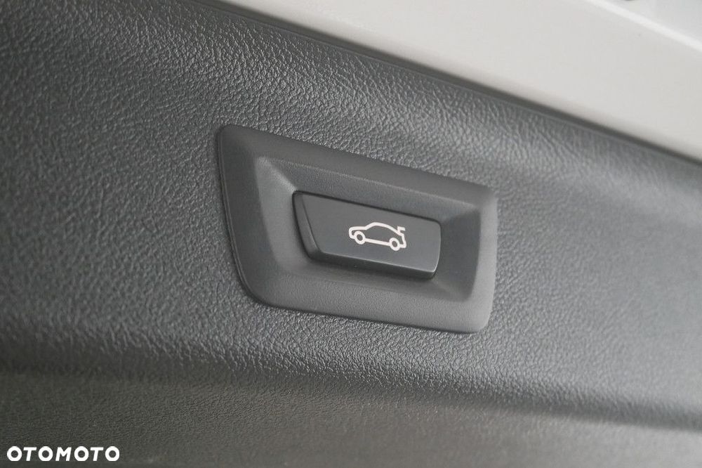 BMW Seria 5 - 18