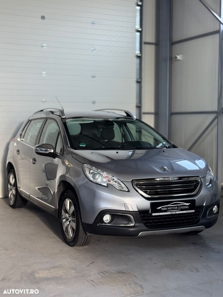 Peugeot 2008 PureTech 82 Allure - 3