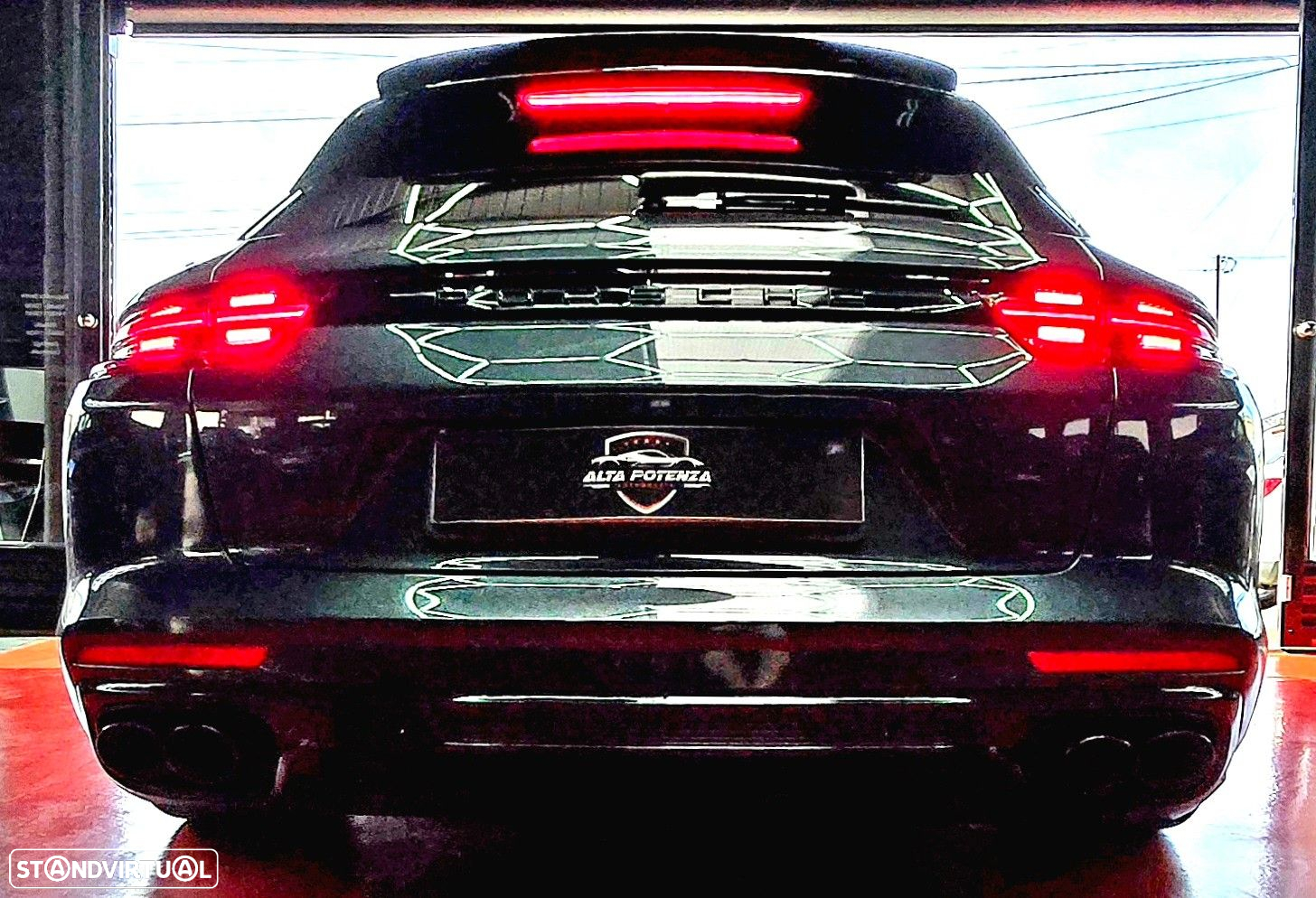 Porsche Panamera Sport Turismo 4 E-Hybrid - 9