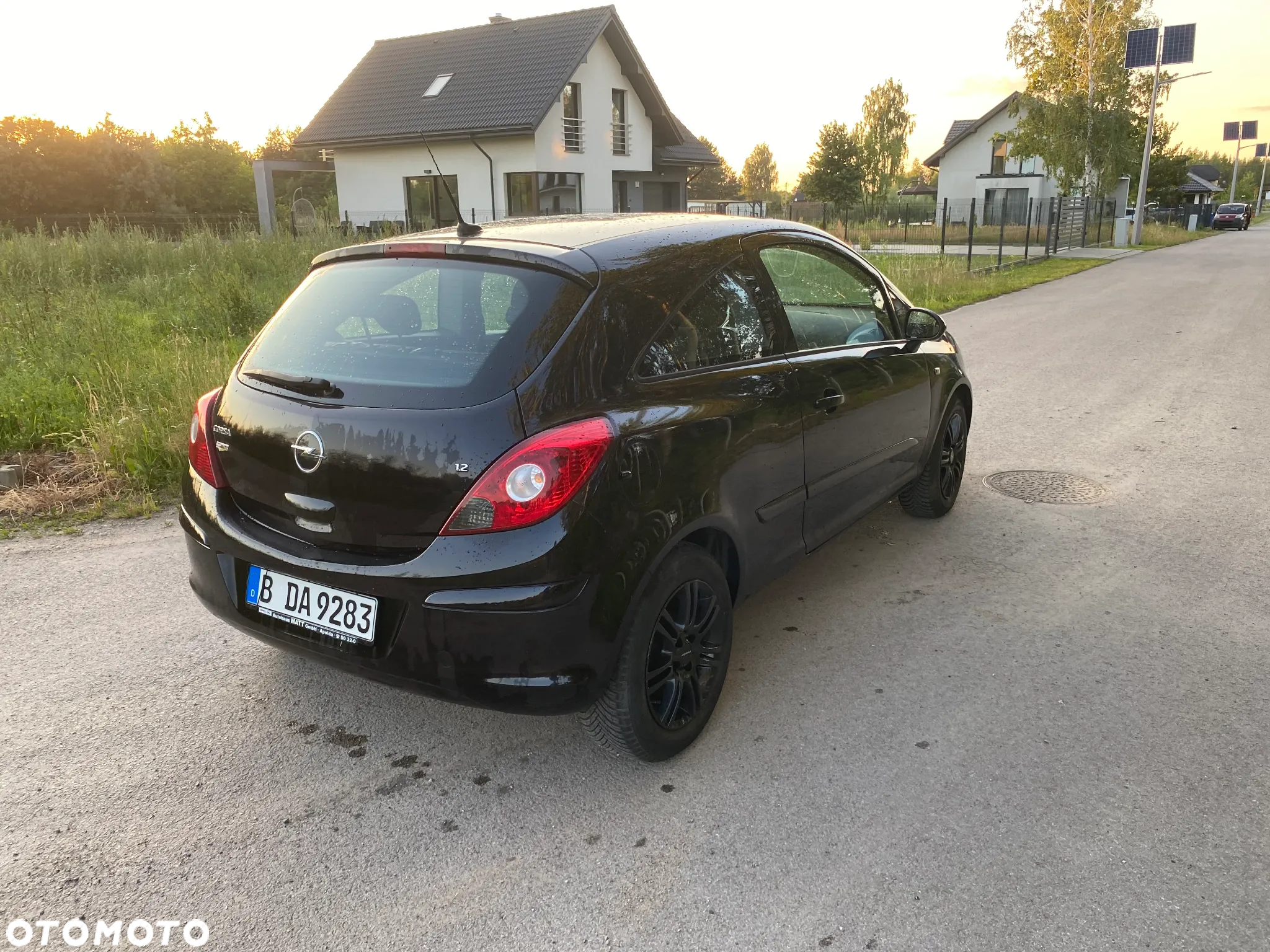 Opel Corsa 1.2 16V Navi - 4