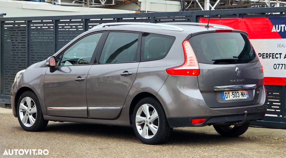 Renault Grand Scenic 1.6 dCi Energy Privilege - 9