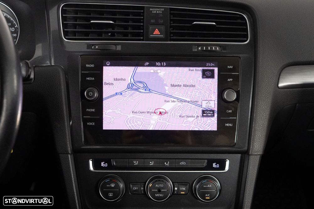 VW Golf Variant 1.6 TDi Confortline - 22
