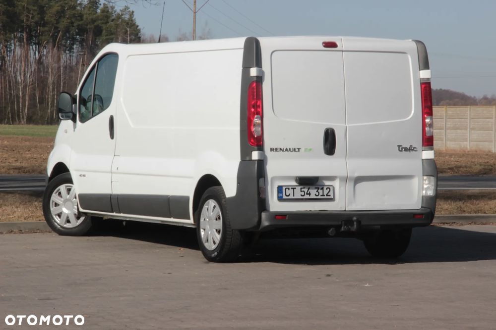 Renault Trafic LONG - 22