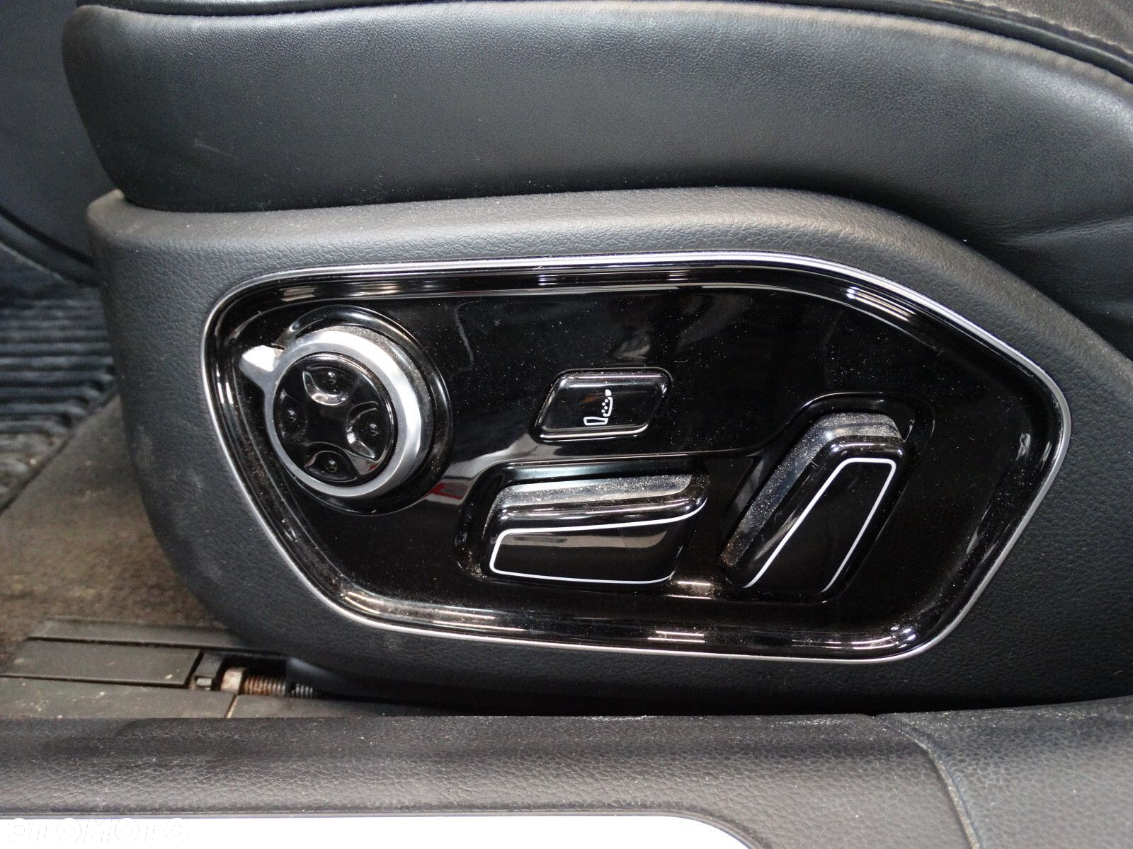 Audi S8 - 31