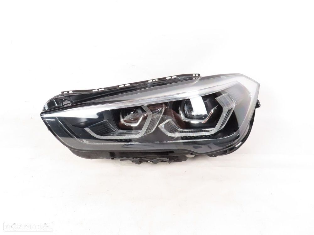 Farol Led LCI Esquerdo Seminovo/ Original BMW X1 (F48) 63117472249 / 63119477811 - 1