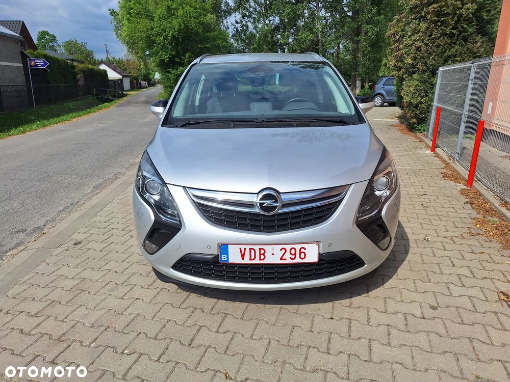 Opel Zafira - 12