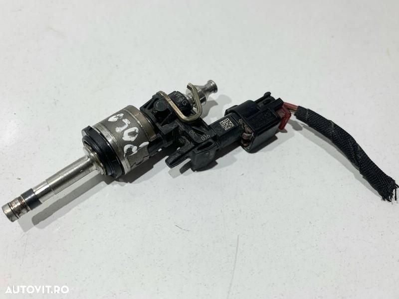 Injector Volkswagen Polo VI facelift (2021->) AW 1.0 tsi DLAC 05C906036 - 2