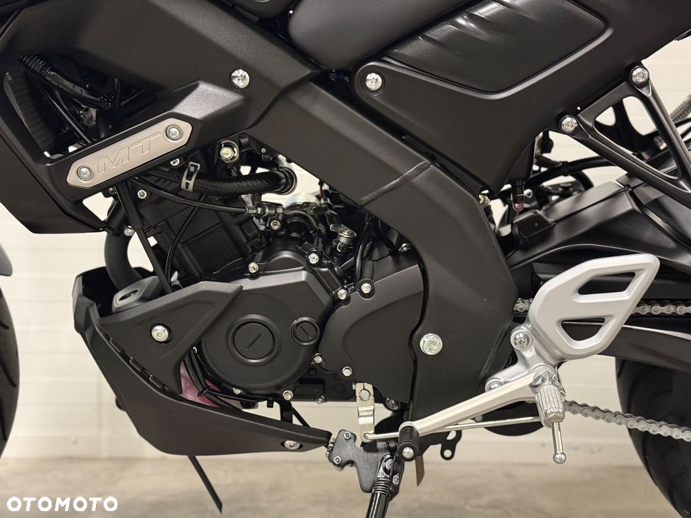Yamaha MT - 30