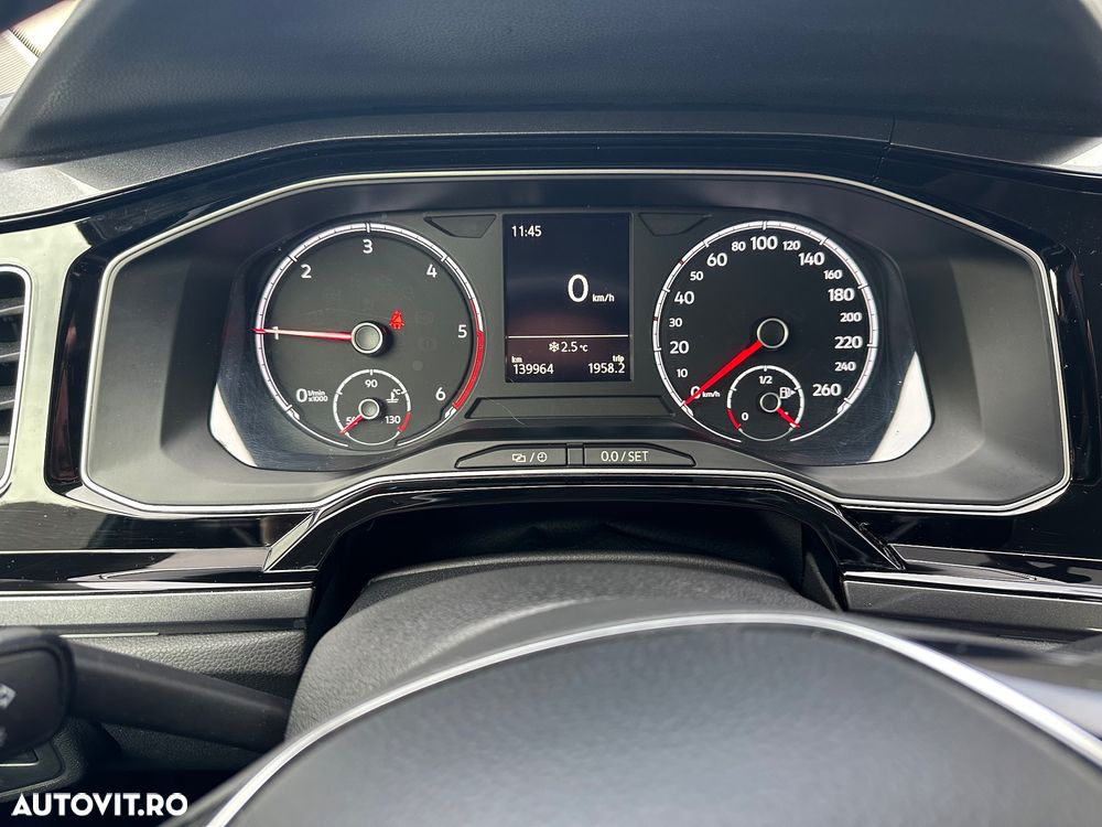 Volkswagen Polo - 9