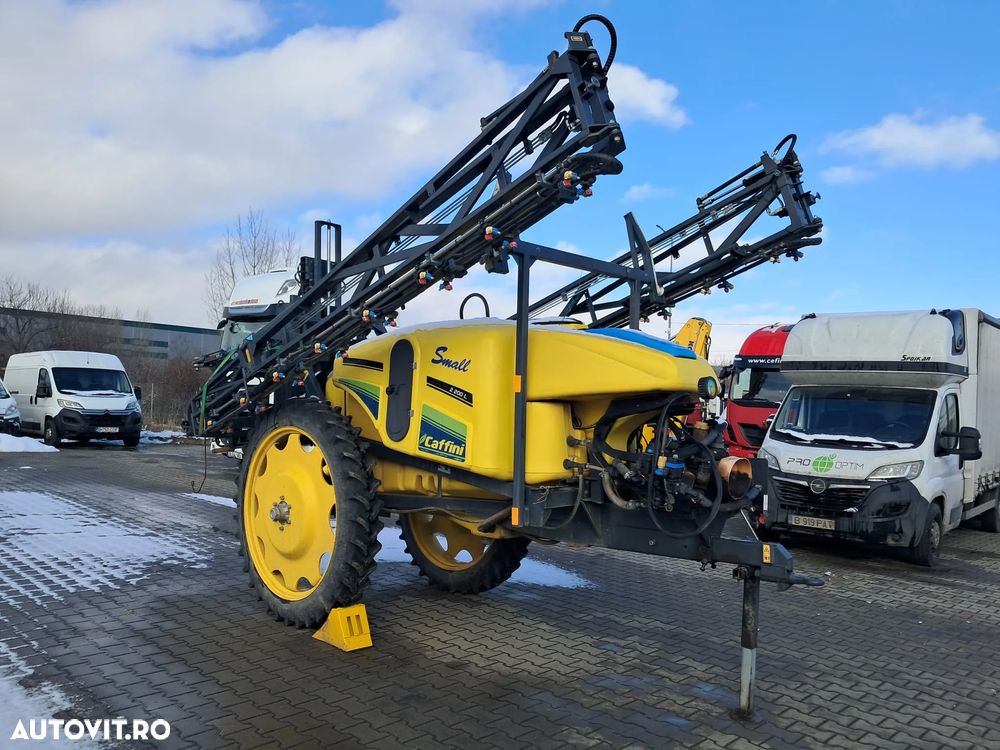Caffini SMALL HBS 18M  2200 L  MASINA DE ERBICIDAT TRACTATA - 1
