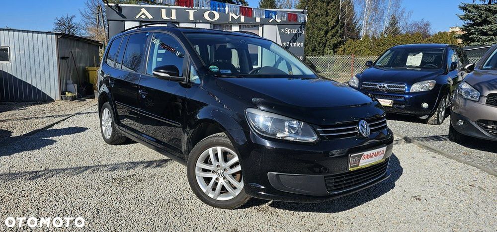 Volkswagen Touran - 13