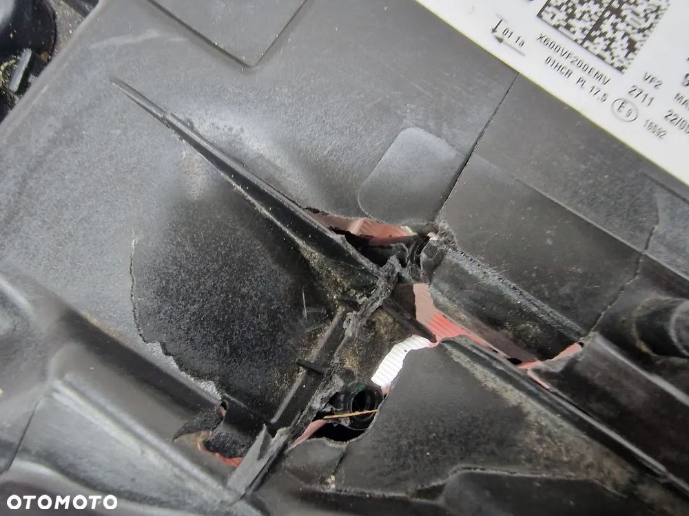 VW POLO 2G 17- PRAWA ZWYKŁA LAMPA PRZEDNIA PRZÓD , NR 2G1941006 , NR AUKCJI LL472 - 11