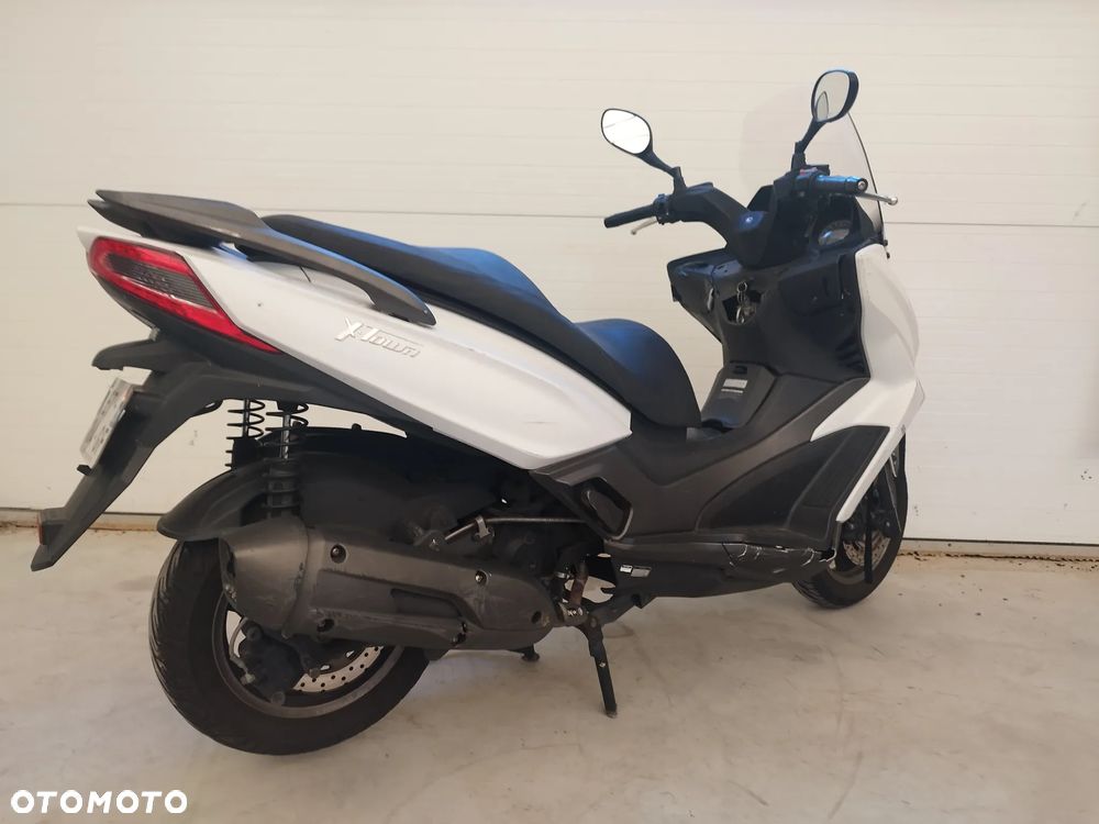 Kymco X-Town - 8