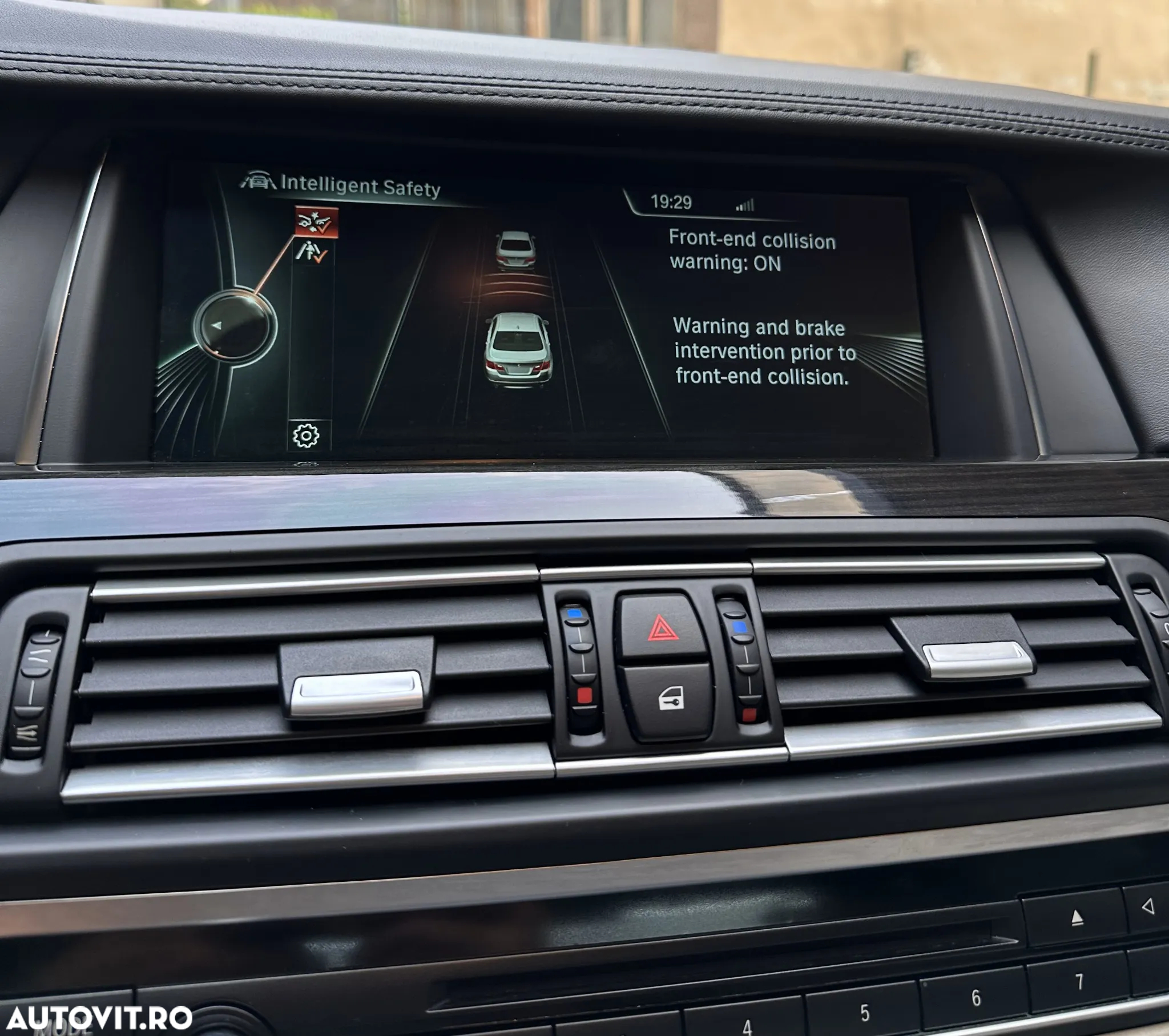 BMW M5 M550d xDrive - 32