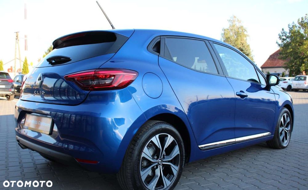 Renault Clio - 5