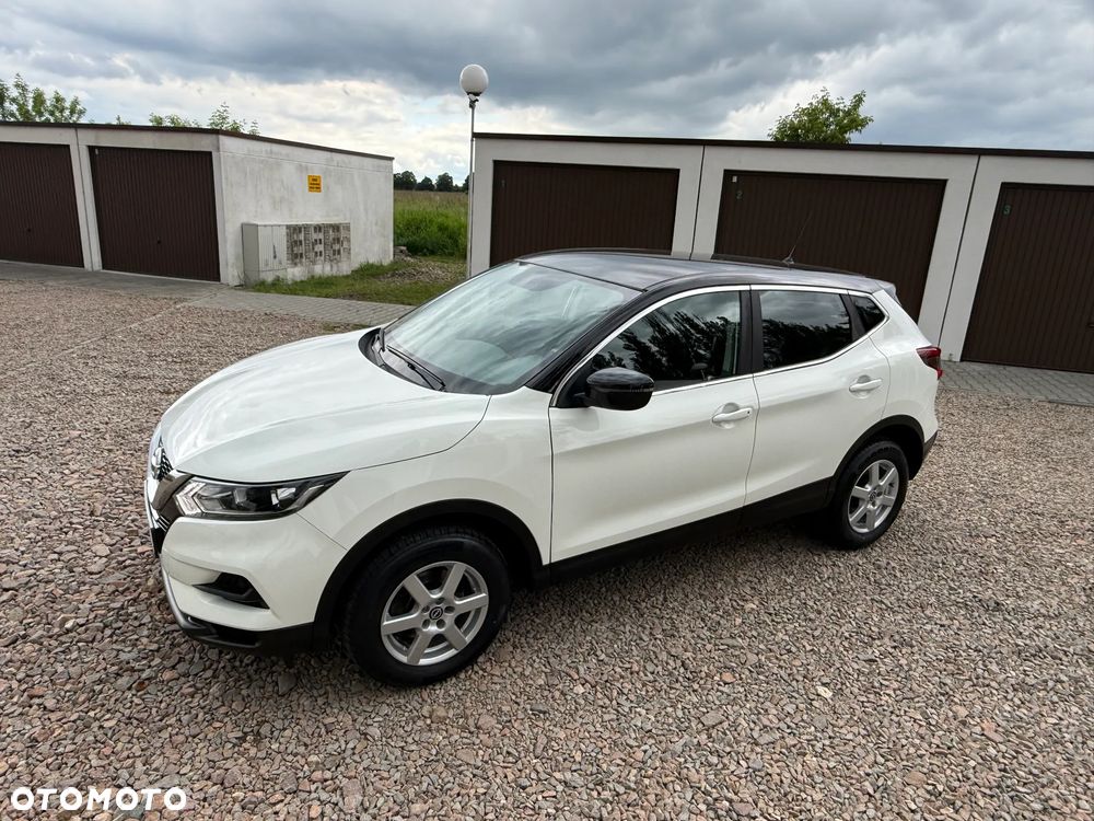 Nissan Qashqai 1.3 DIG-T ZAMA - 3