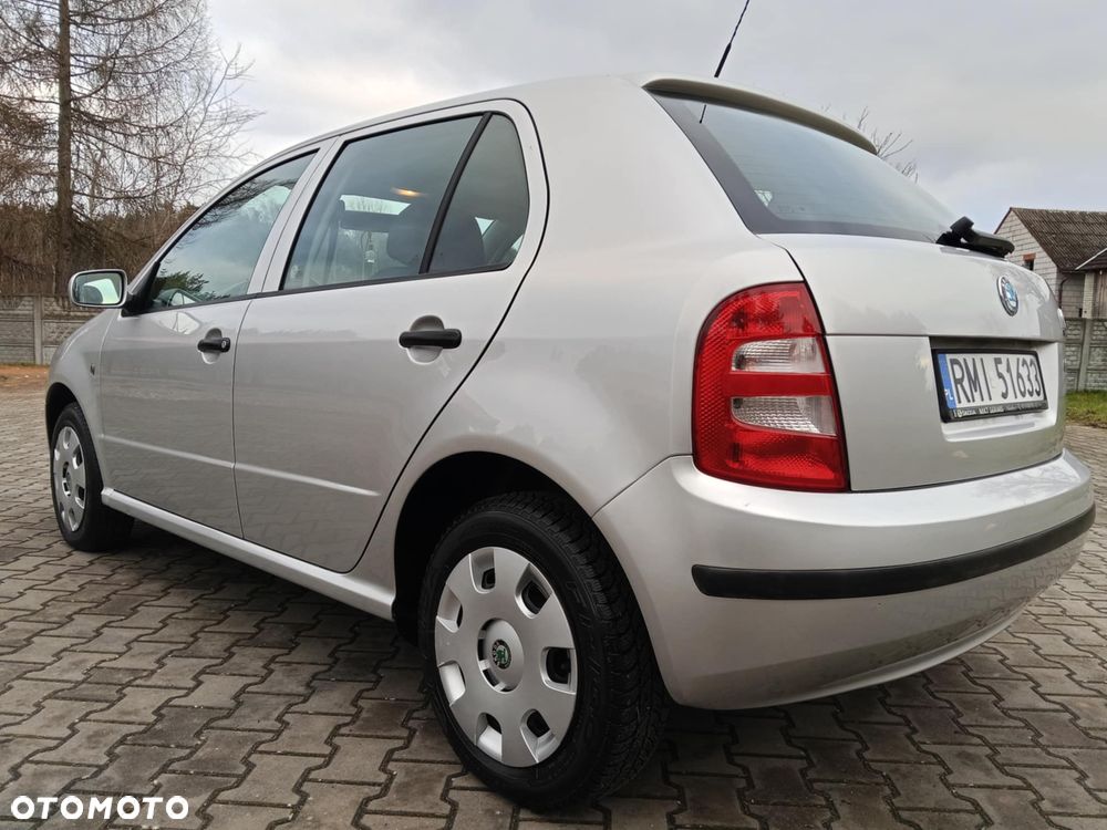 Skoda Fabia 1.2 HTP Cool Edition - 8