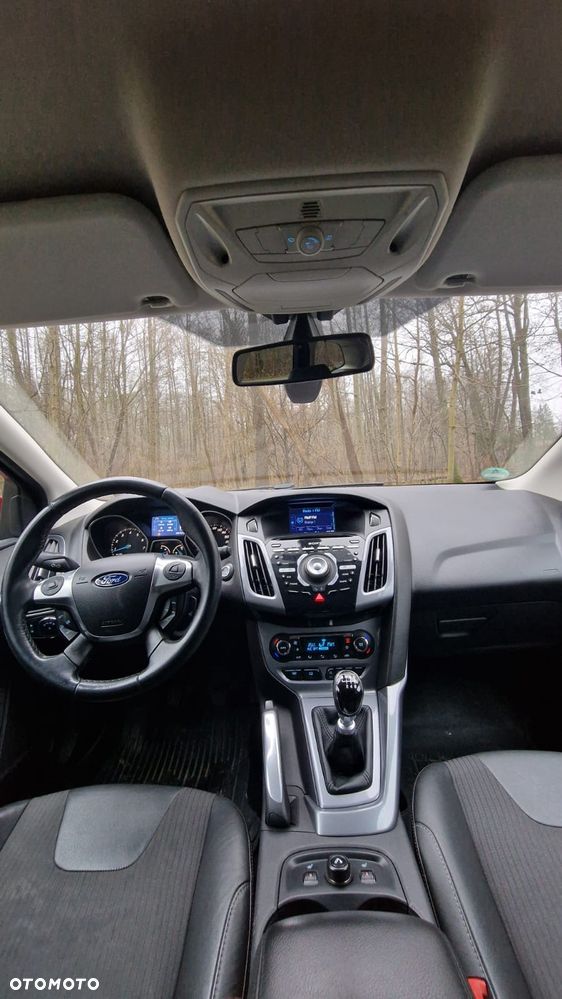 Ford Focus - 11