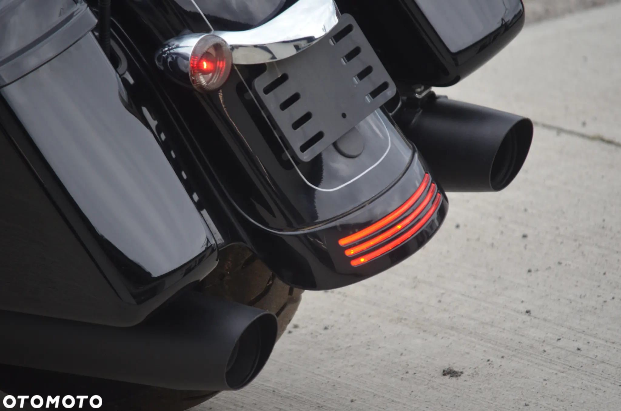 Harley-Davidson FLHXS Special - 31