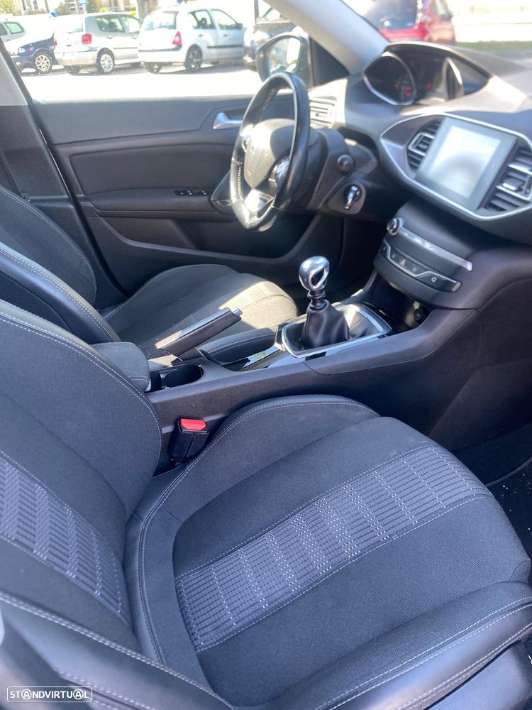 Peugeot 308 SW 1.5 BlueHDi Active Pack - 13
