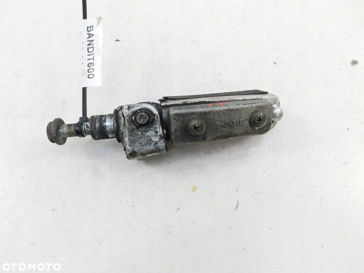 SUZUKI BANDIT 600 00-04 PODNÓŻEK PRZÓD PRAWY - 6