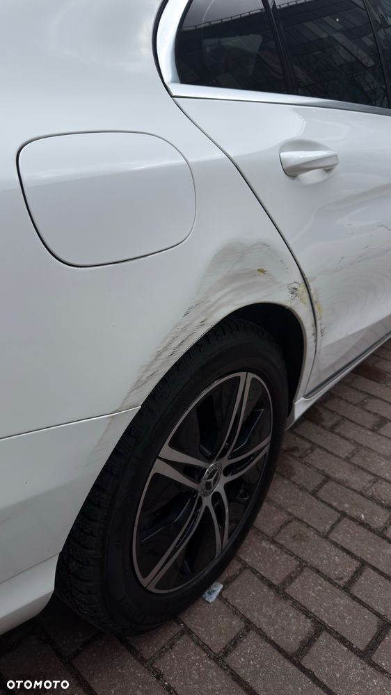 Mercedes-Benz Klasa C 160 Business Edition 9G-TRONIC - 20